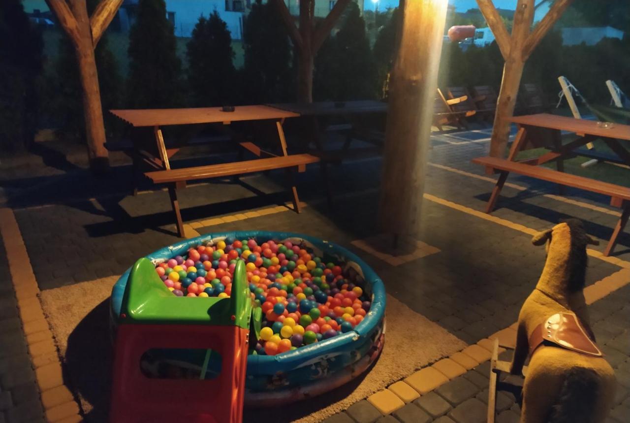 Pokoje Goscinne Ontario Mieroszyno Jastrzębia Góra 외부 사진